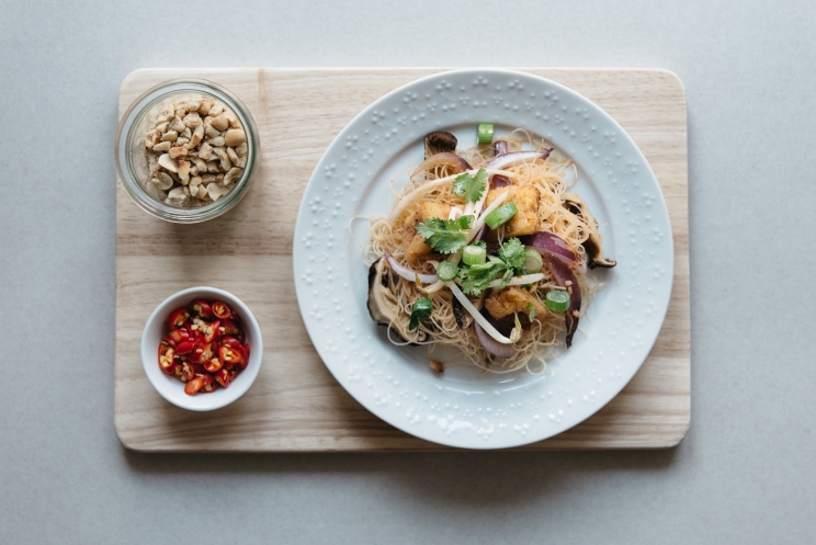 Thai and Techno - vegan sukiyaki noodles 2